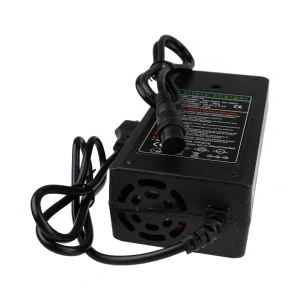 Univerzální nabíječka pro elektrické koloběžky Motus Pro 8.5 - Pro 8.5 Lite - Techlife X5 - napájecí zdroj 42V 2A GX16 3-pin