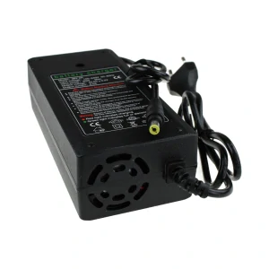 Nabíječka pro elektrické koloběžky Blaupunkt - Motus - Kugoo - Frugal - napájecí zdroj 42V 2A DC 5,5 x 2,1 mm