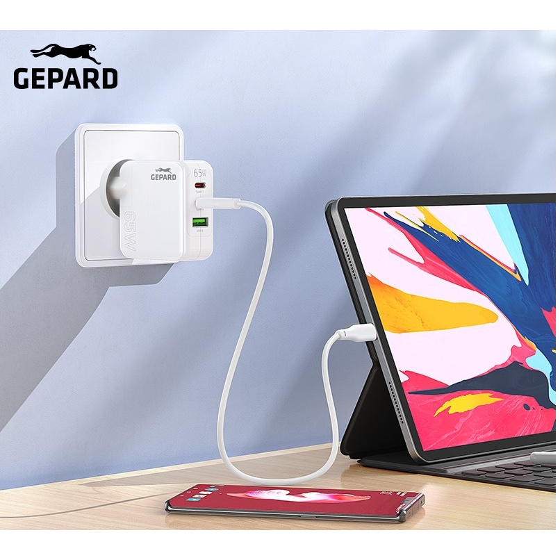 GEPARD síťová nabíječka PD 65W 2× USB-C - USB-A Power Delivery bílá